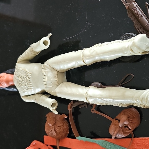 Vintage Geronimo Action Figure - Picture 2 of 2